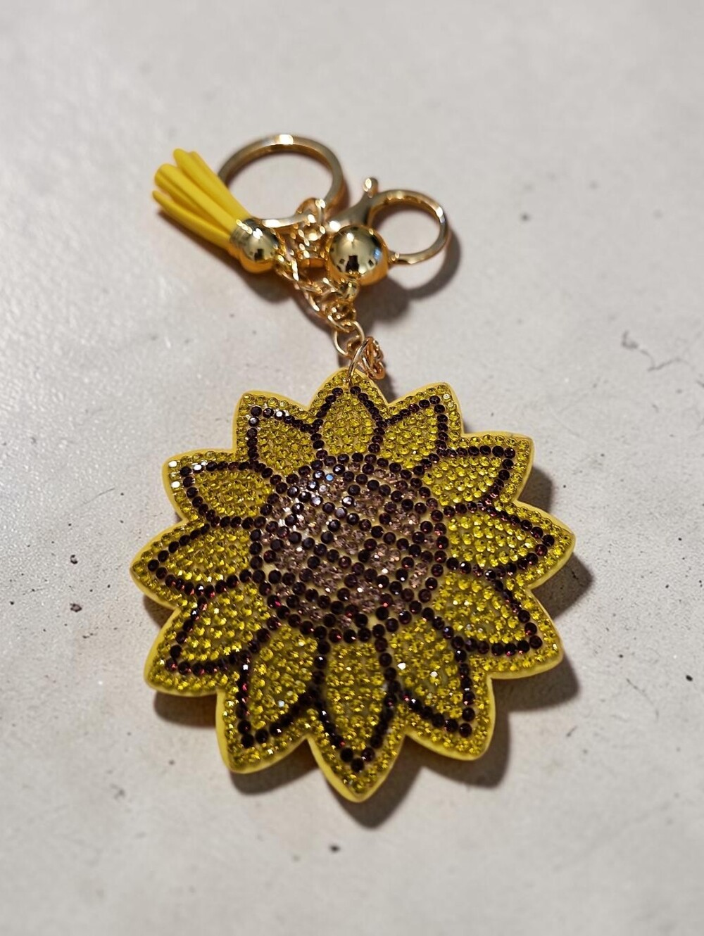 Nwt Sassified Boutique Sunflower Crystal Keychain Charm - Yellow